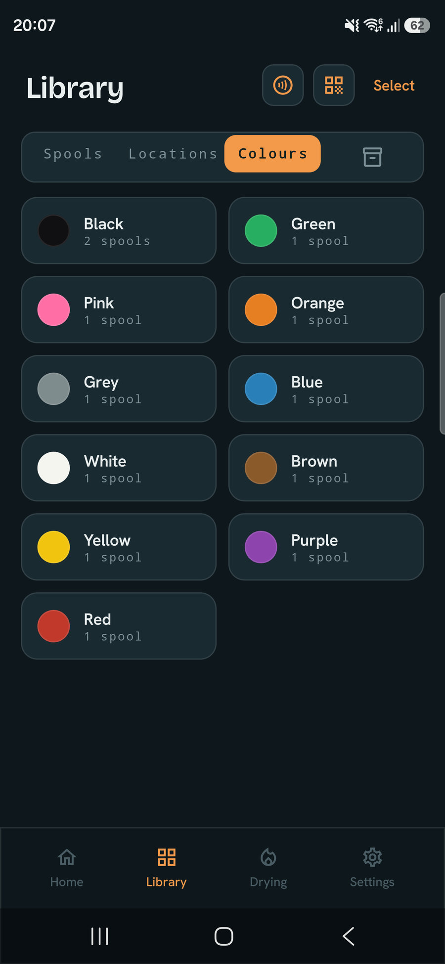 Library browsed by colour family: black, green, pink, orange, grey, blue, white, brown, yellow, purple and red, each with a spool count